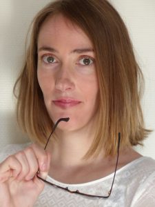 Un maquillage léger pour Mathilde